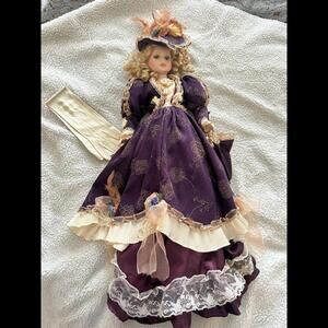 Heritage Mint Collection Dolls LTD 1026/3600 Vintage Rare